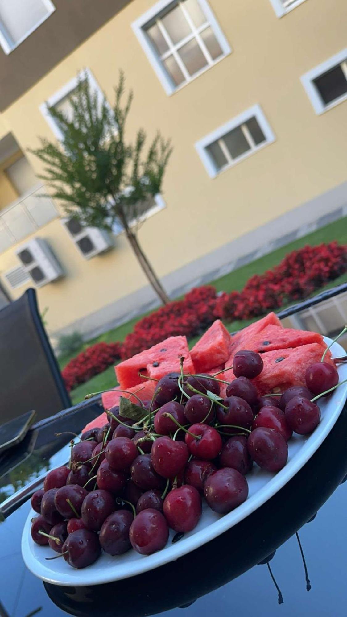 Hotel Oaza Konjic Kültér fotó